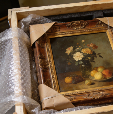Fine Art & Antiques Handling